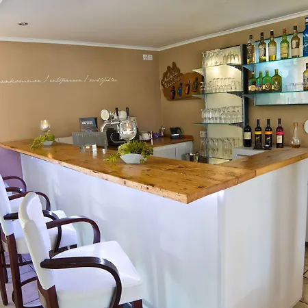 Bed and Breakfast Allgovia Garni 4*